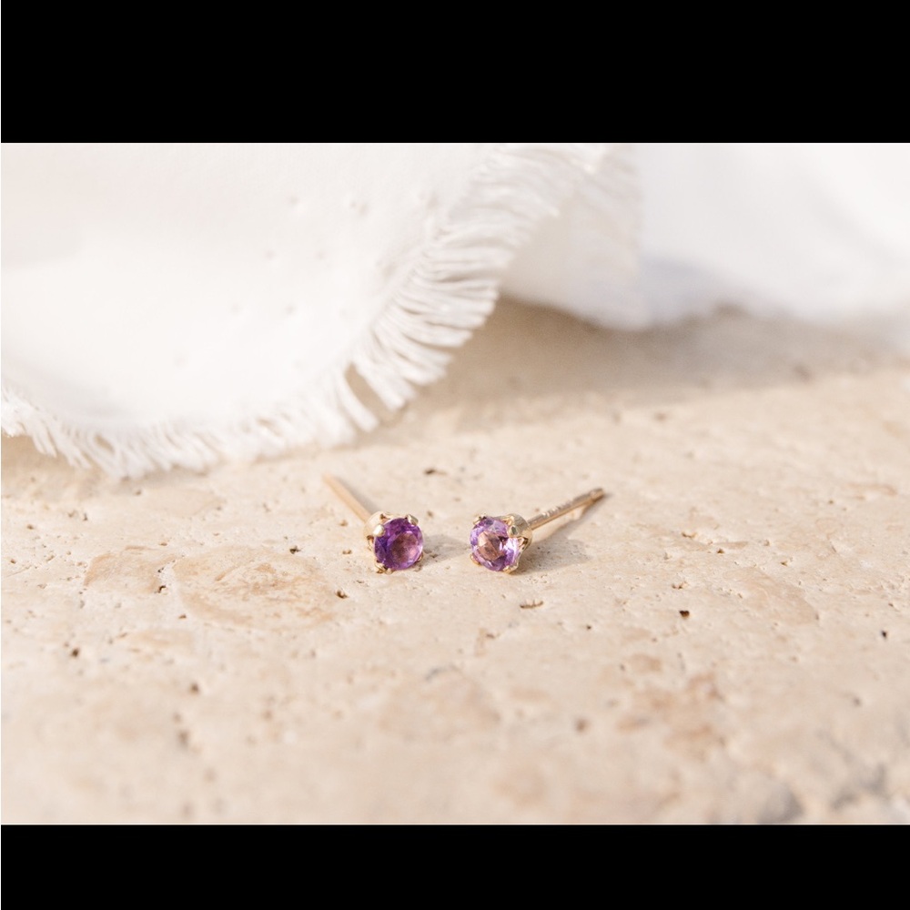 Tiny Amethyst Studs 3mm Goldfilled - image 4